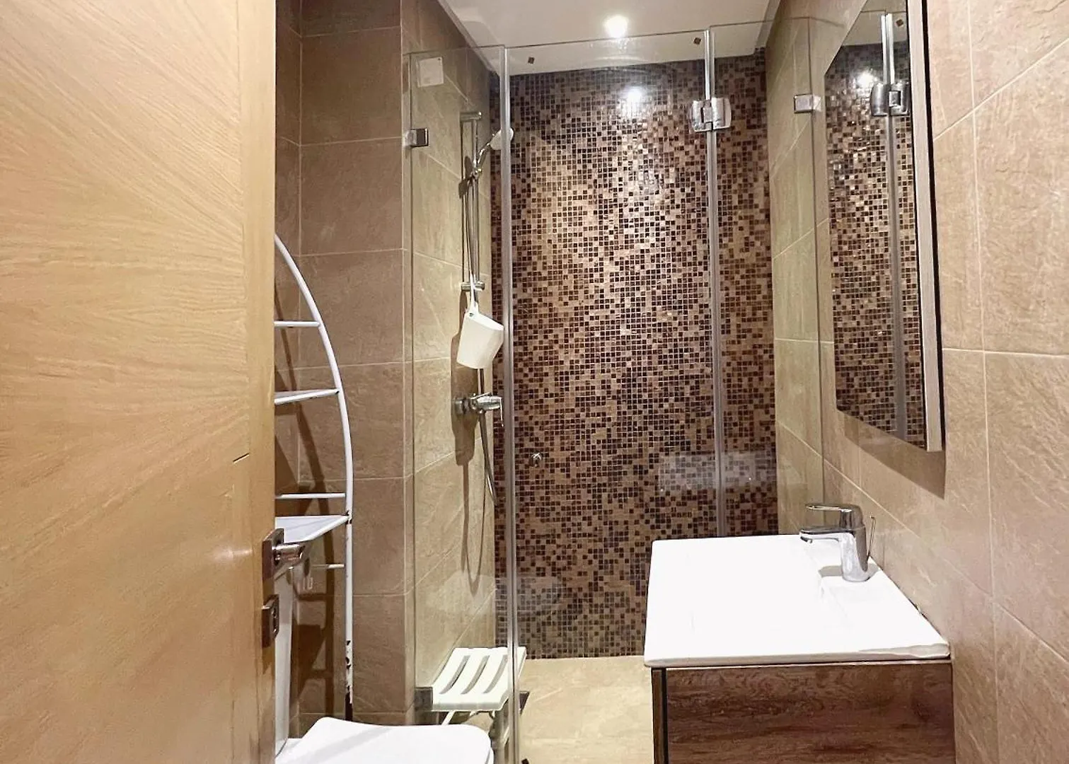 Luxurious Oasis In The Heart Of Casa Daire Kazablanka Fas